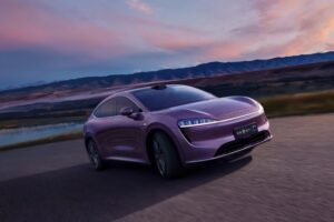 Luxeed R7 Erev is a SUV for those who care