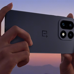 OnePlus 16 supports a global 165Hz high refresh rate.